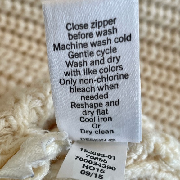 Athleta Sweater - size XS - Picture 7 of 10